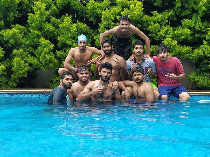 Golds Club & Resort Bayappanhalli Экстерьер фото